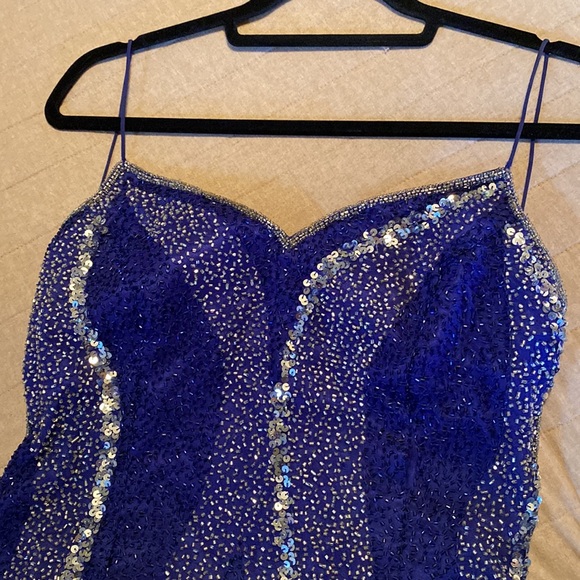 Scala Evening Gown - Picture 4 of 8